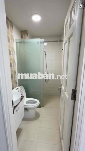 Cho thuê chdv 25m mt đường Nguyễn Phúc Nguyên, Q3 ( full nt ) có tm