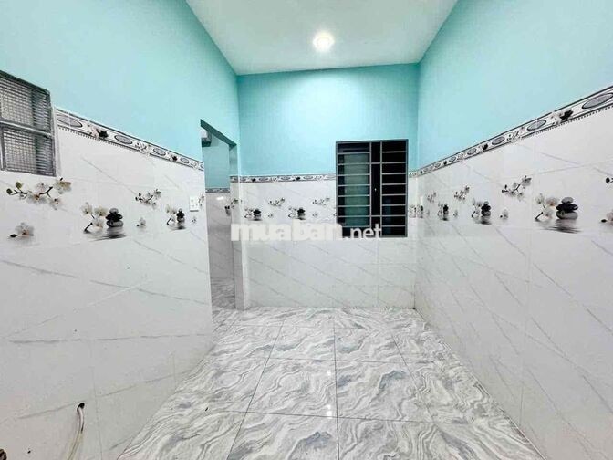 TÁCH BẾP RỘNG 30m2 CÓ CỬA SỔ | NỘI THẤT CƠ BẢN KỀ VHU, HIU, ĐẦM SEN