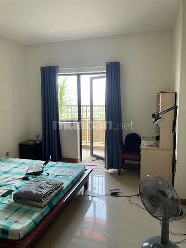 Cần bán gấp căn hộ tầng cao, view sông