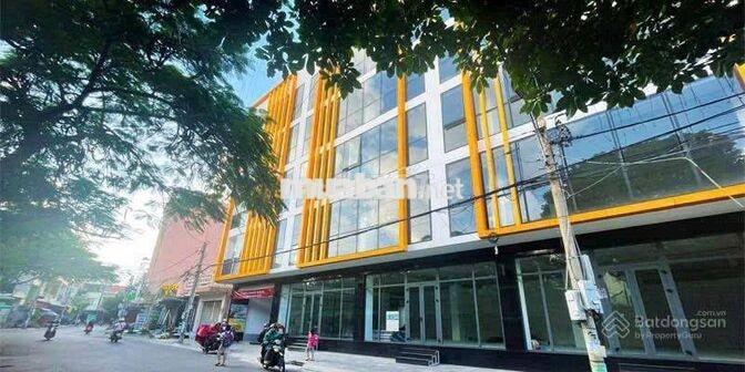 CHO THUÊ GẤP MẶT BẰNG 150M2 TẠI TRUNG TÂM DĨ AN CHỈ TỪ 1OTR/THÁNG