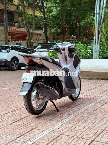 Honda SH125 CBS 2019 Bạc Kim rất mới