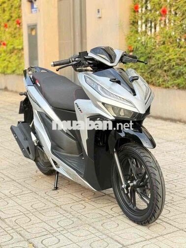 Vario 150 Bạc Porsche ( nợ xấu đưa trước 18 nhận