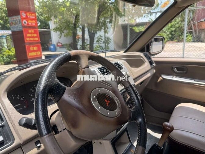Mitsubishi Jolie 2004 Đen 161385 km