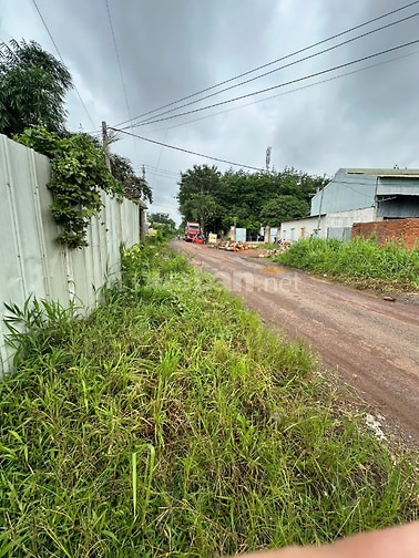 Cho thuê nhà kho TDT:1000m2,kho 280m2 nhà kho Tiến Thành,TP.Đồng Xoài,