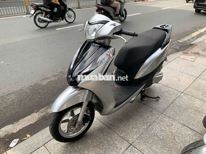 Honda Lead FI 2016 Bạc
