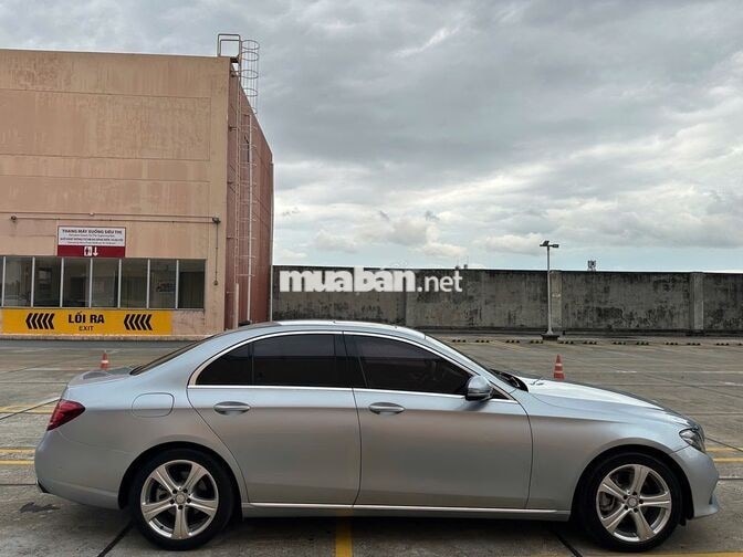 Mercedes-Benz E250 2016 Bạc