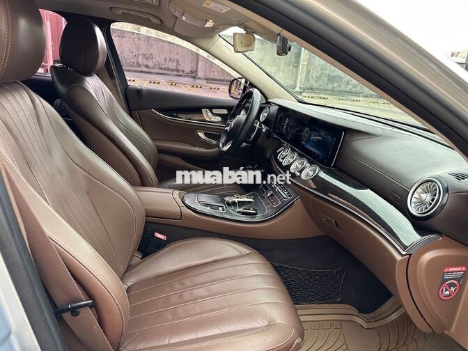 Mercedes-Benz E250 2016 Bạc