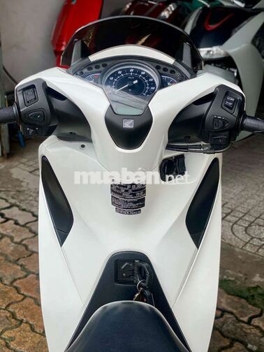 Honda SH 125i CBS Date 2017 Bs phong thủy 38636