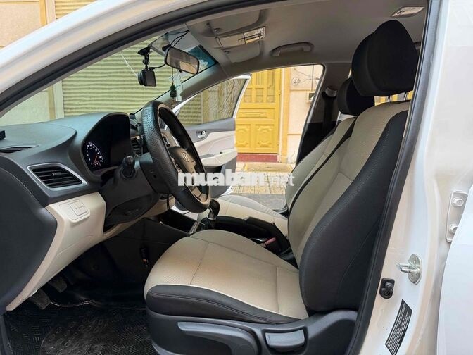 Hyundai Accent Base 2022 Trắng 85.000 km