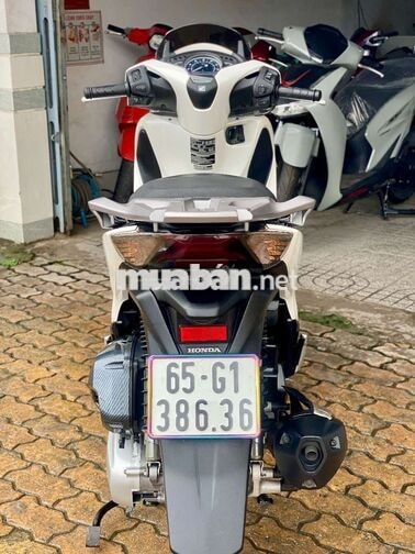 Honda SH 125i CBS Date 2017 Bs phong thủy 38636