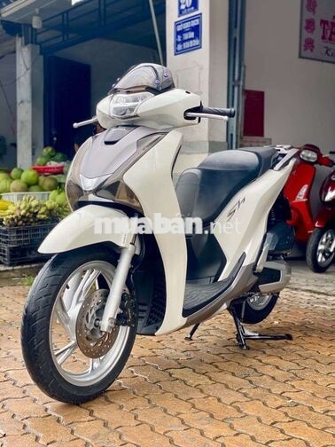 Honda SH 125i CBS Date 2017 Bs phong thủy 38636