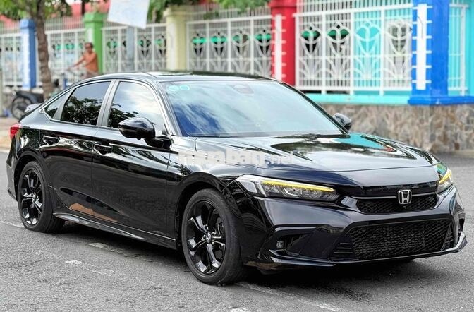 Honda Civic 2023 gen 11 G 1.5Turbo Đen, xe zin