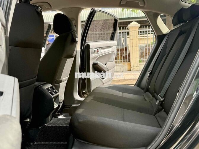 Honda Civic 2023 gen 11 G 1.5Turbo Đen, xe zin