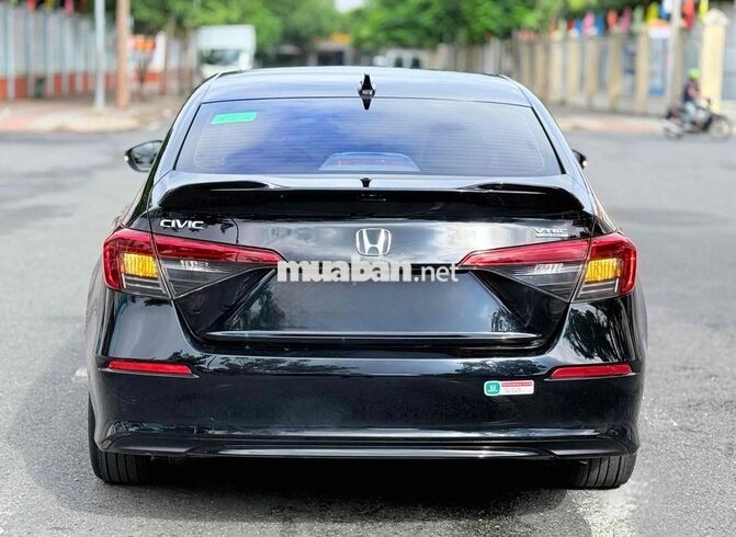 Honda Civic 2023 gen 11 G 1.5Turbo Đen, xe zin