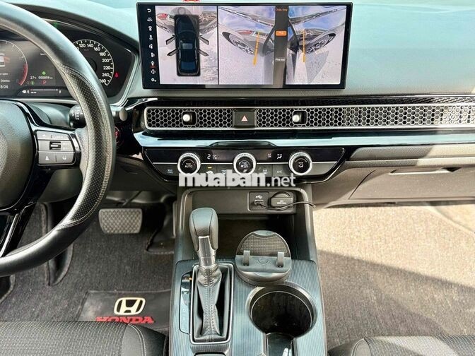 Honda Civic 2023 gen 11 G 1.5Turbo Đen, xe zin