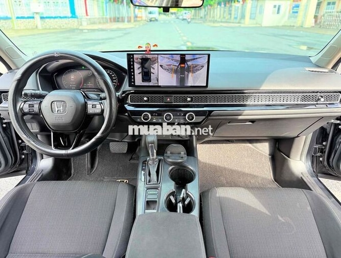 Honda Civic 2023 gen 11 G 1.5Turbo Đen, xe zin