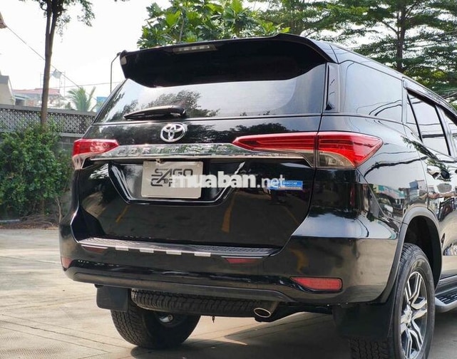 Toyota Fortuner AT Máy Xăng