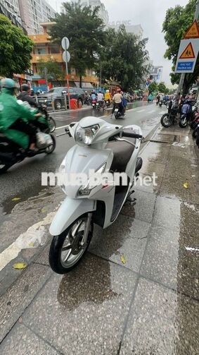 Honda Vision 2020 Smartkey Trắng