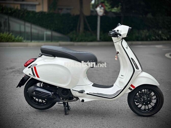 Piaggio Vespa Sprint 125 2015 Xám Lampo
