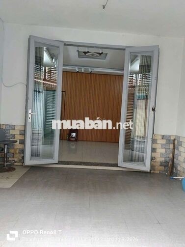 cho thuê nhà đúc lầu hẻm thông xe hơi 1/ đường số 18 p8 Gò Vấp 4 x12m