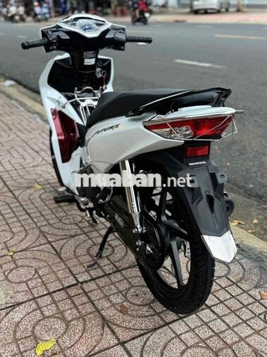 Honda Future LED 2026 Trắng Đen 600 km