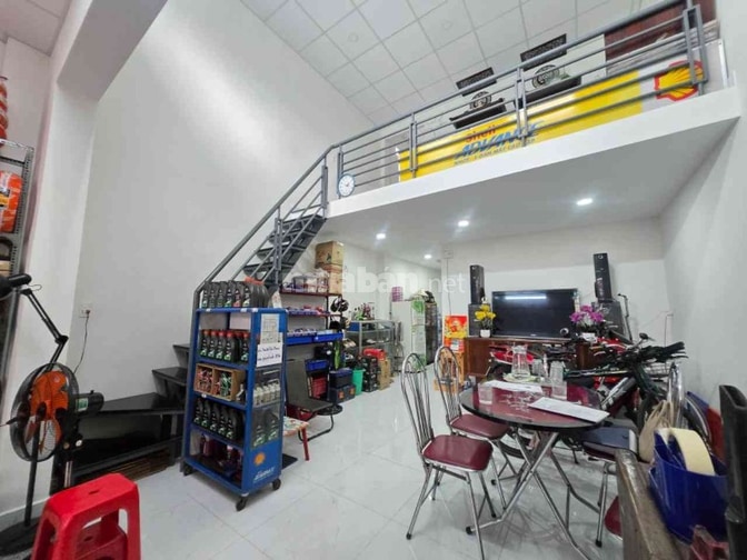 Tặng Voucher nhà mặt phố đường Đinh Thị Thi chỉ còn 5.9 Tỷ