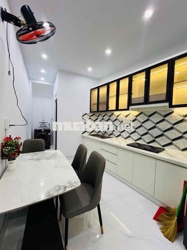 Bán nhà Nguyễn Văn Lượng , ô tô tải tránh -52m2 x 2 tầng giá 5.49tỷ⁠