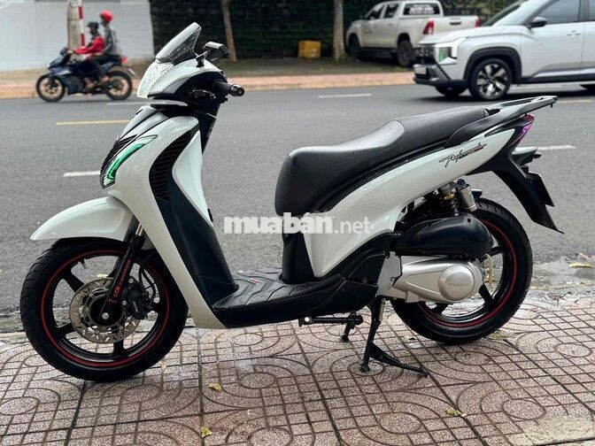 Honda SH 2011 Trắng Ý
