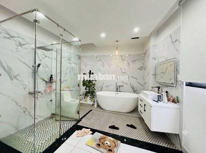 NHÀ ĐẸP 5 TẦNG BTCT- 70M2- NỞ HẬU - HẺM XE HƠI THÔNG CỐNG LỞ- TÂN BÌNH