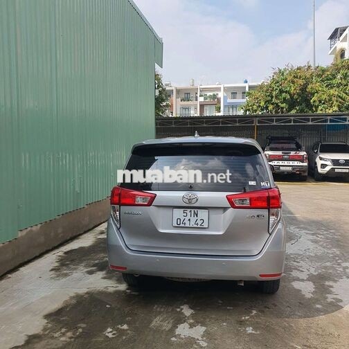 Toyota Innova 2018 Số sàn Ghế nỉ Bạc