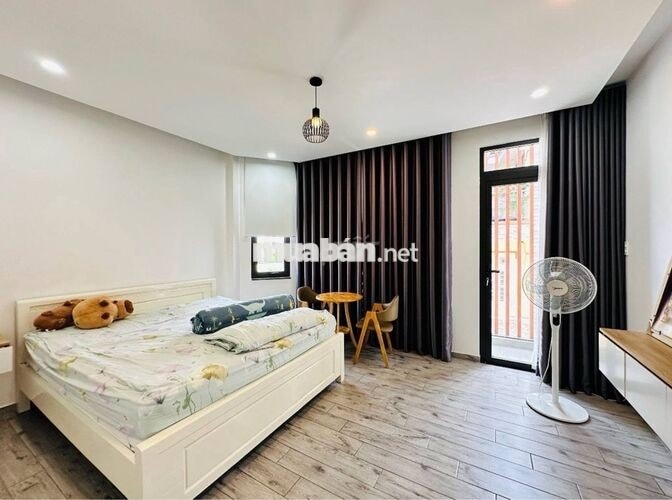 NHÀ ĐẸP 5 TẦNG BTCT- 70M2- NỞ HẬU - HẺM XE HƠI THÔNG CỐNG LỞ- TÂN BÌNH