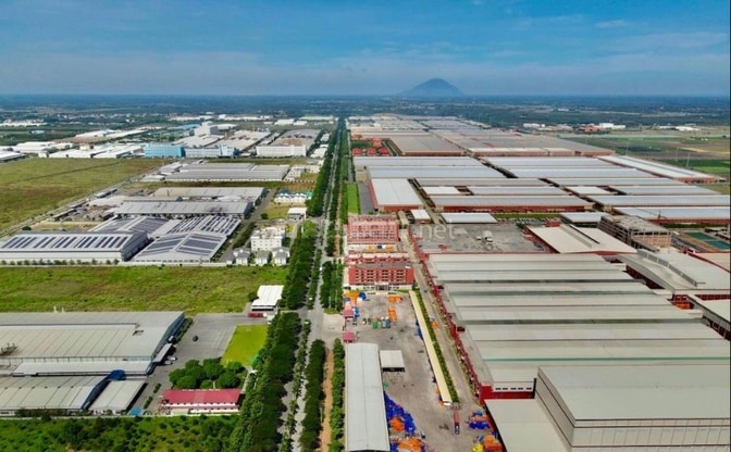 Đất ngay KCX LinhTrung 3, An Khương, 241m2, 900 triệu, Sổ riêng