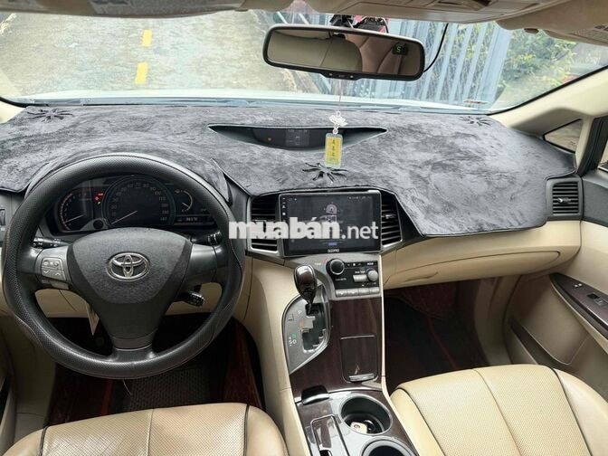 Toyota Venza 2.7 AWD 2009 Trắng Tự động