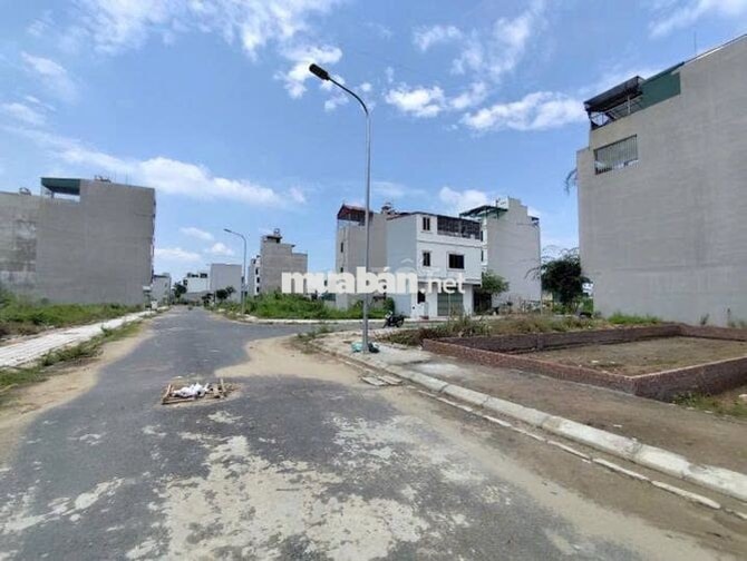 BÁN ĐẤT THỔ CƯ FULL 103M2 GIÁ 950TR Đ. ĐÀO THỊ KIỂM , TT CỦ CHI.