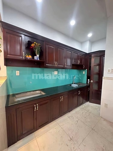 Cần bán nhanh bán lẹ nhà đẹp Bình Tân