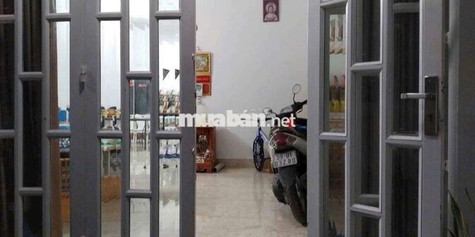CHO THUÊ NHÀ NGUYỄN QUÝ YÊM - NAM HÙNG VƯƠNG - 12TRIEU - 2PN - HẺM XH