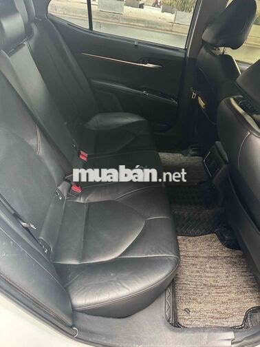 Toyota Camry 2.5Q 2020 Trắng Da