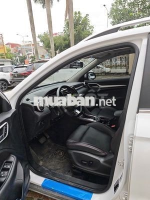 MG ZS Luxury 1.5 AT 2024 40.000 km
