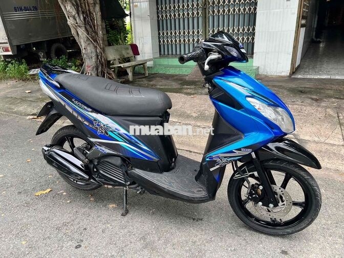 Yamaha Luvias Fi Xanh đen
