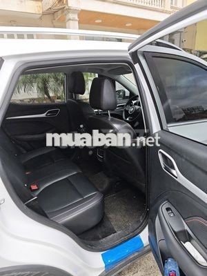 MG ZS Luxury 1.5 AT 2024 40.000 km
