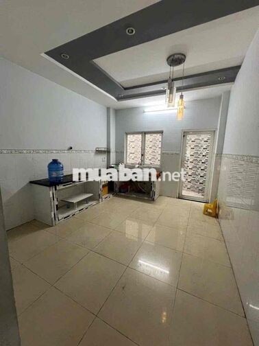 Cho thuê nhà hẻm xe hơi hương lộ 2.4x16m 2 lầu sân thượng 4pn 3wc 12tr