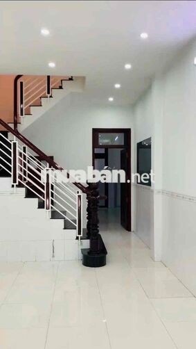 🍀Cho thuê nhà đẹp nguyên căn MT Khu Tên Lửa. BTân