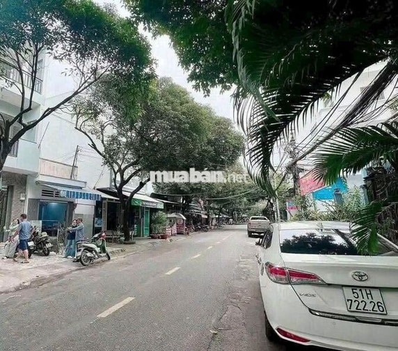 CHO THUÊ NHÀ MT PHAN THỊ HÀNH - Phường PHÚ THỌ HOÀ 4 x 18 đúc lầu 