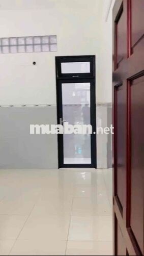 🍀Cho thuê nhà đẹp nguyên căn MT Khu Tên Lửa. BTân