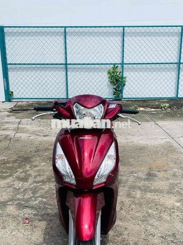 Vision 2018 màu Đỏ chính chủ