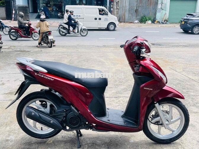 Vision 2018 màu Đỏ chính chủ