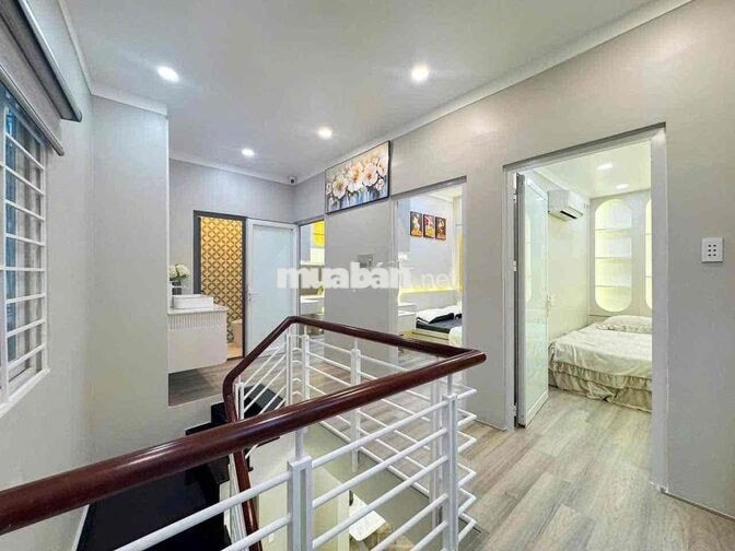 Nguyên căn full nội thất gần chợ tân thuận q7 cũ