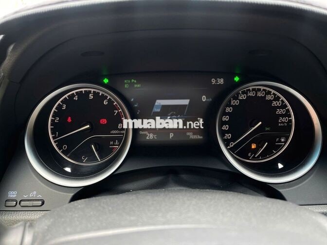 Toyota Camry 2.5Q 2020 Đen 70.000 km