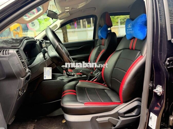 Ford Ranger 2025 xe lướt, vay Ngân Hàng 75%