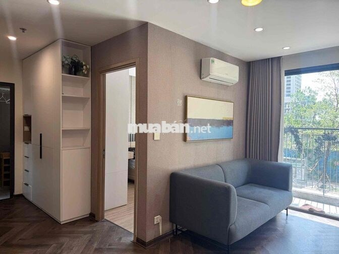 Bán căn 2N1VS 55m2 full đồ đẹp. Giá 3,3 tỷ tại Vinhomes smart city